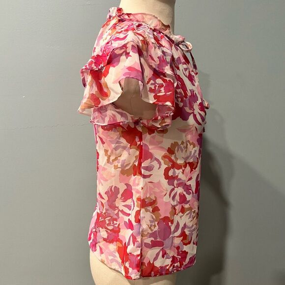 NEW Steve Madden Split Neck Floral Ruffle Flutter Sleeve Chiffon Top Size Small - Picture 4 of 8